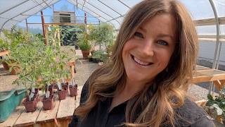 Celebrity Planting Perennials & Tomatoes in the Greenhouse + Garden Maintenance! 🌸🍅✂️ Net Worth