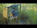 BUSHCRAFT FISHING HOUSE - Complete construction of a shelter to survive in a HIGH FLOOD RISK ZONE!