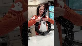 DIY Ghost Wreath for Halloween- PB Dupe Halloween Decor halloweencrafts halloweendecor