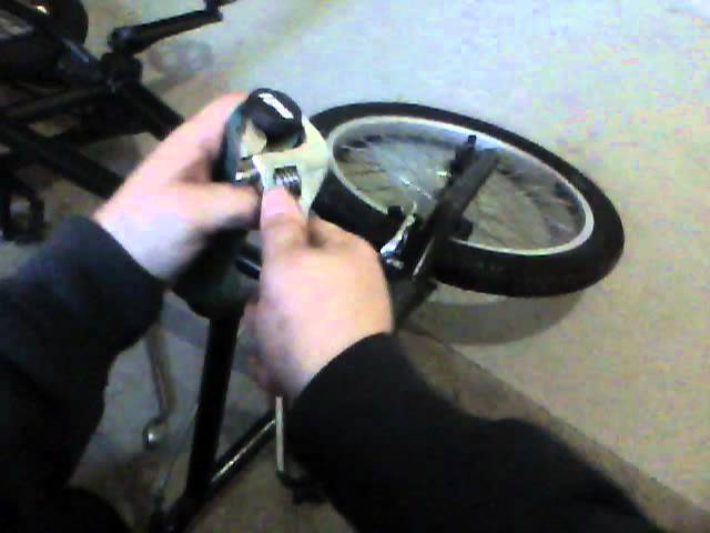Ver how to remove odi bar ends en YouTube Ver how to remove odi bar ends en YouTube