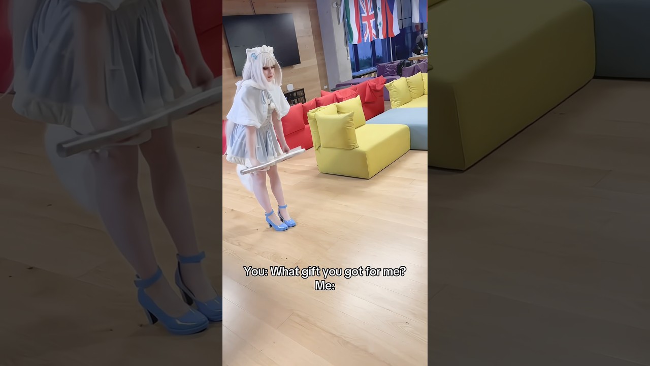 Xmas present for you 🎁 #christmas #cosplay #nekopara #vanilla #cosplaygirl #neko #nekogirl