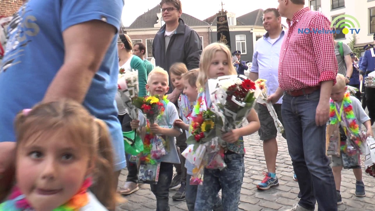Defilé Avondvierdaagse Hattem 2017