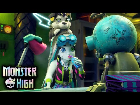 🐾 Pets, Paws & Monster Problems | Monster High