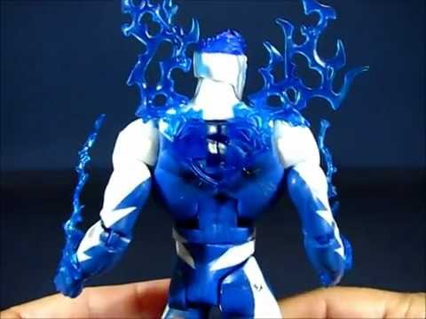 dc-universe-classics-superman-(blue)