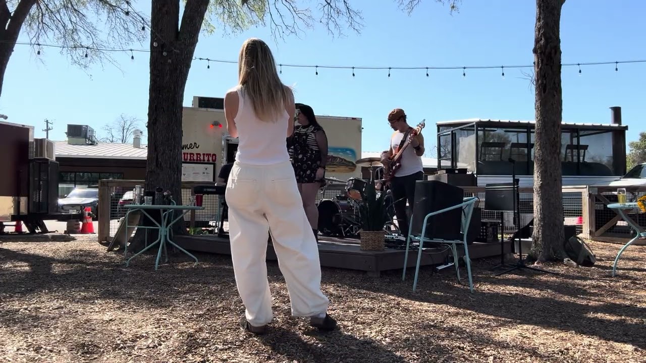 Brynn Bowman @ Batch Craft Beer & Kolaches - Unofficial SXSW