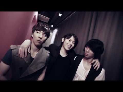 김희철 KIM HEECHUL & 김정모 KIM JUNGMO ‘Close Ur Mouth (뭘봐)’ MV