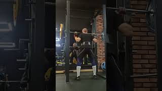 Сегодня глубокий присед с паузой в нижней точке. #спорт #sports #dreamsquat