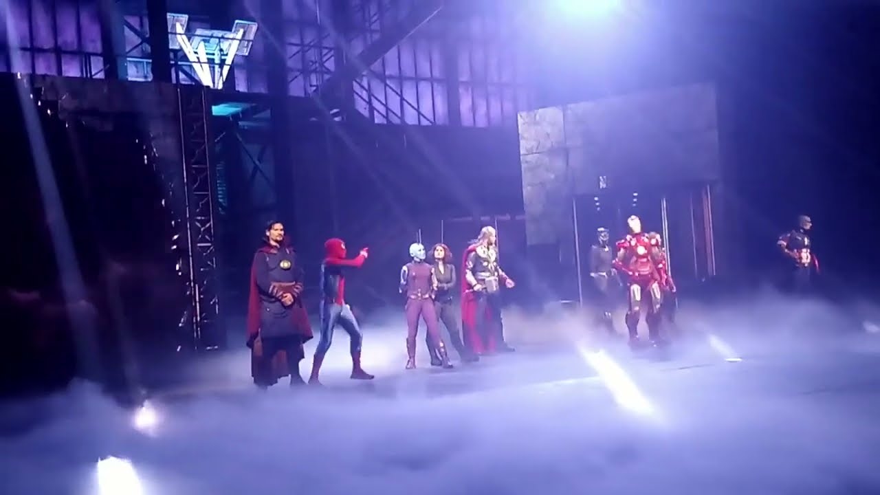 Avengers Assembled Show Disneyland Paris !