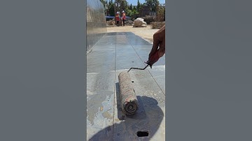 Oiling column formwork #shorts #construction