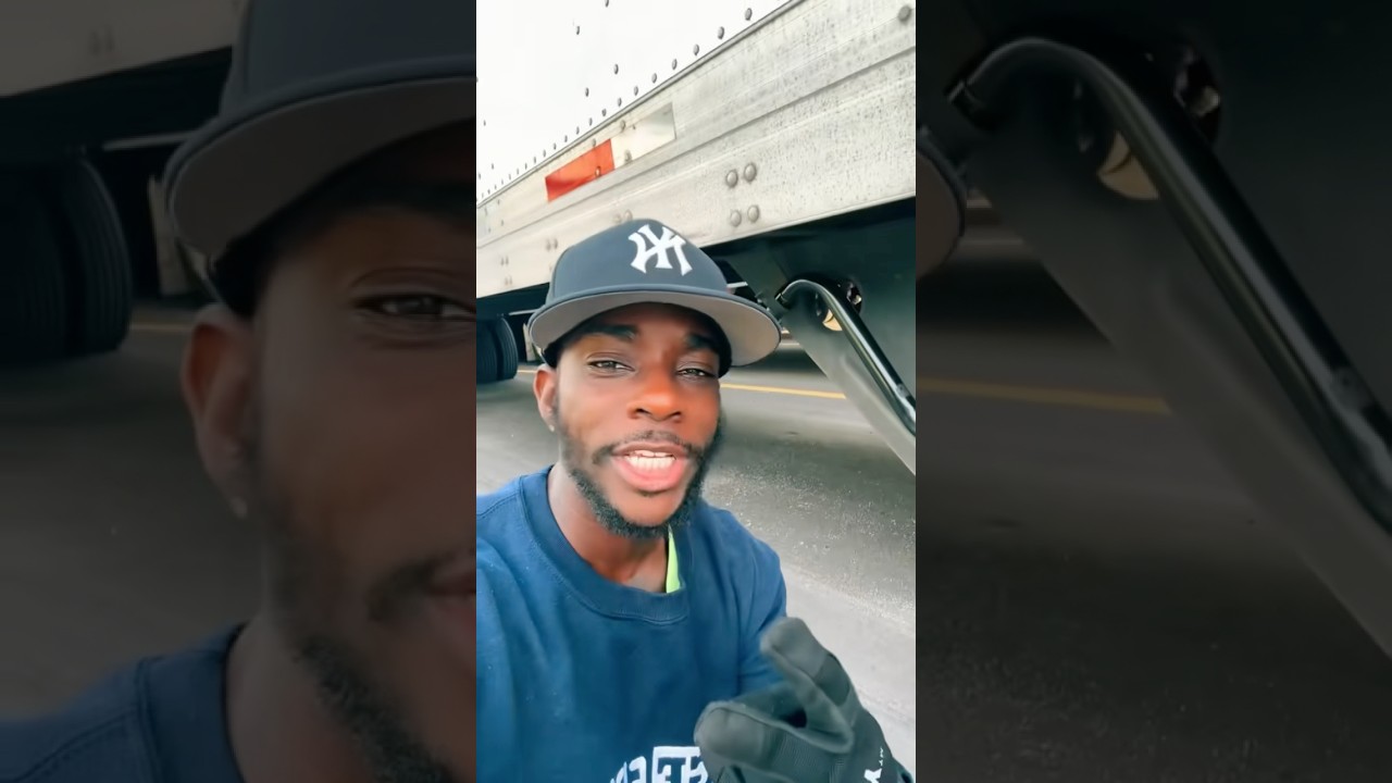 Use your crank handle Gears  