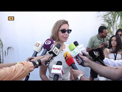 منة شلبي نفسي اكرم الفنانة عبلة كامل في مهرجان الجونة السينمائي بس هي هترف ض