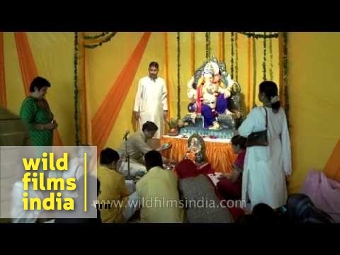 Ganpati sthapana during Ganesh Chaturthi in Delhi