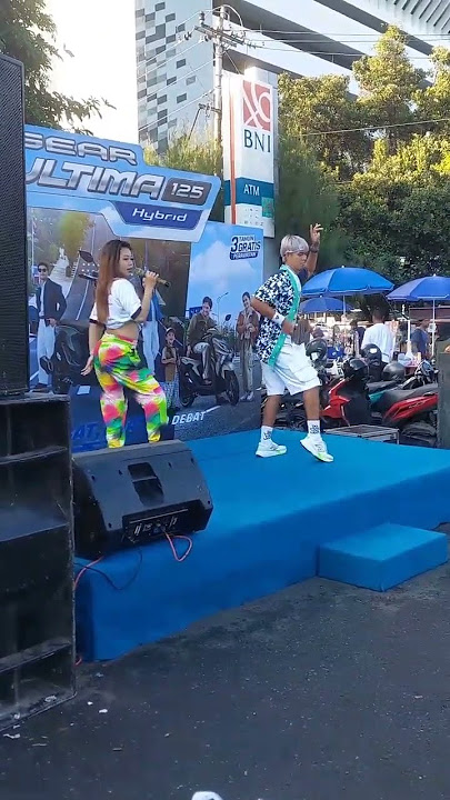 goyang pinggul #video #viralvideo #shorts #shortvideo #sports #dance #quotes