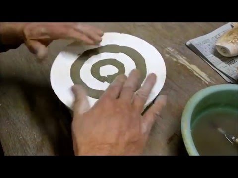 型抜き、パン皿外型の作り方 CARVED MOULDS - YouTube