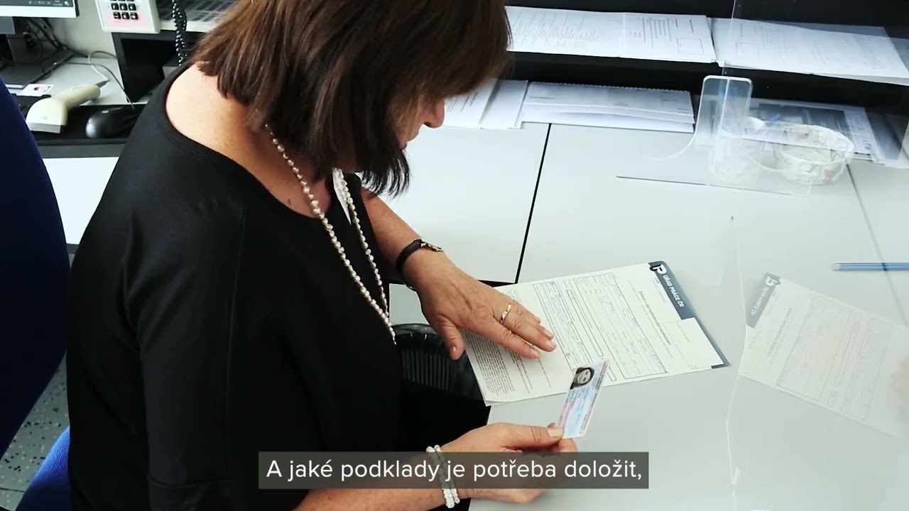 PODCAST Pohřebné - CZ titulky