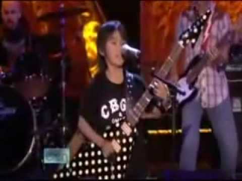 9 year old guitar prodigy YUTO MIYAZAWA performs O...