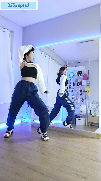 0.75x speed VIVIZ (비비지) - ‘MANIAC’ Dance Tutorial