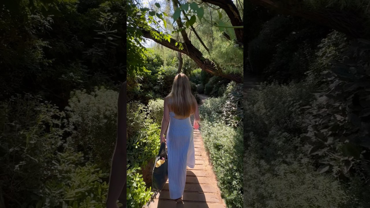 that pavlova will forever live rent free in my head🍓 