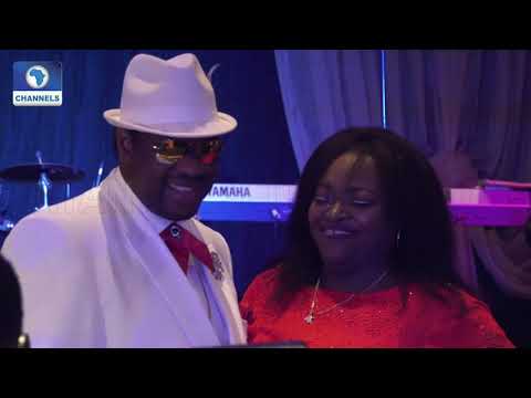 T.W.O Roll Wedding,ShowmanMen's Suitsp Anniversaries & 50th Birthday Into One Metrofile