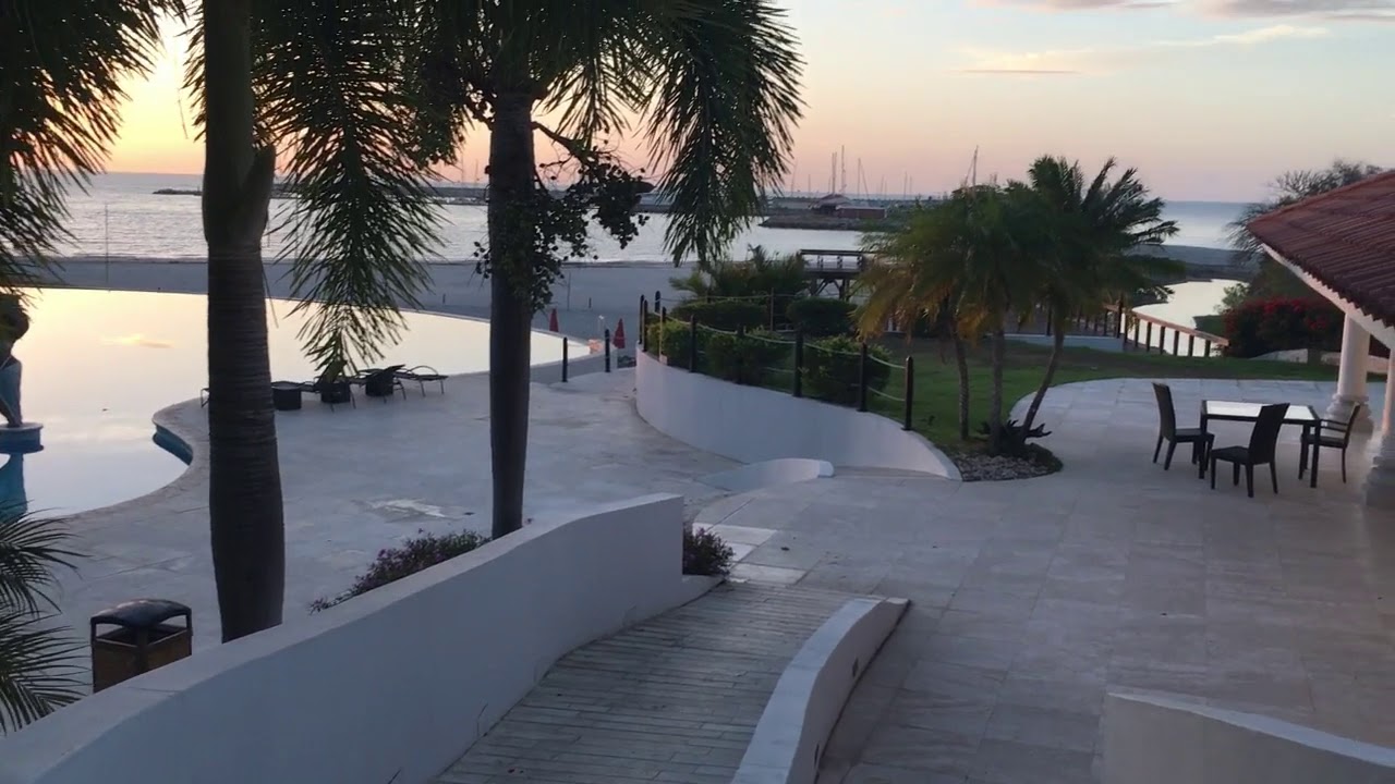 Panama is Paradise Vista Mar