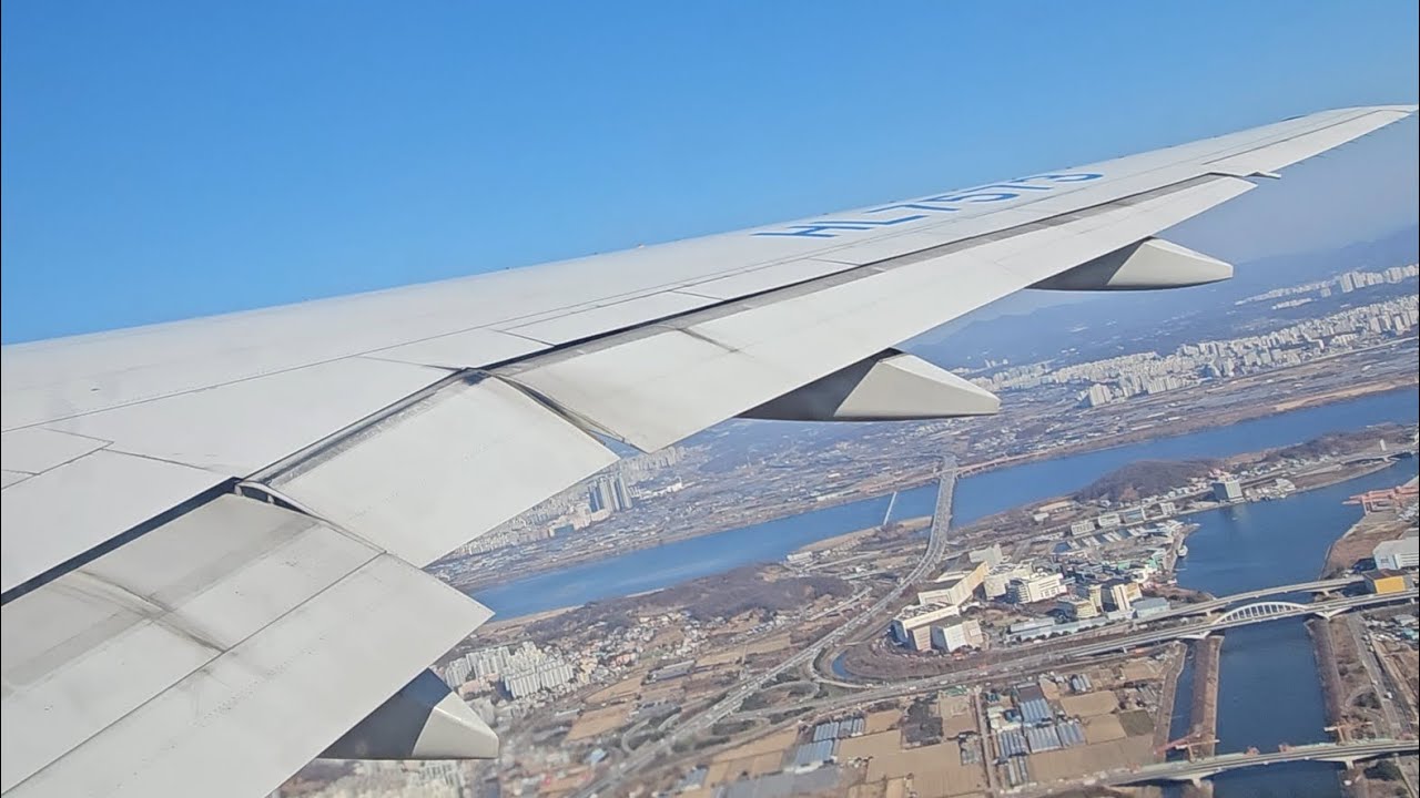 대한항공 B777-300 HL7573 김포공항 이륙