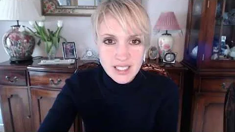 Lisa Cairns  -  About feeling others energy  ( 8/4 2018 )