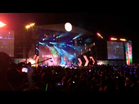 花蓮 2012 夏戀嘉年華 五月天-我不願讓你一個人