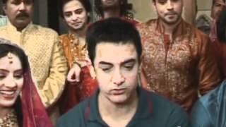 Aamir Khan On The Set Of Diya Aur Baati Hum
