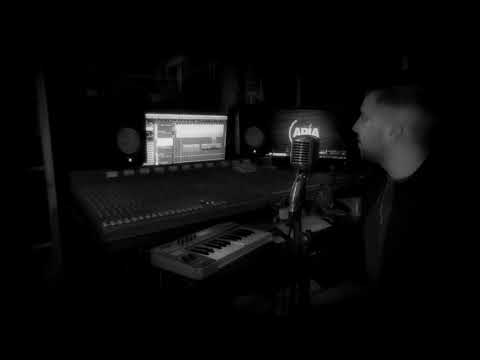 כמו משוגע אייל גולן שי הראל קאבר 