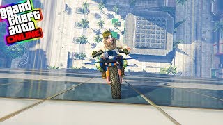 Gta 5 ITA - Scalare i grattacieli con la moto volante!! screenshot 3