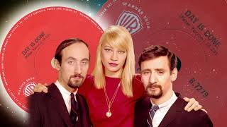 Peter, Paul And Mary  -  Day Is Done (1969)