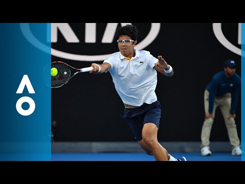 Hyeon Chung has Novak Djokovic on the ropes | Australian Open 2018