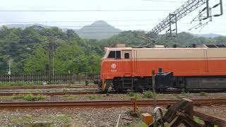561次莒光號 猴硐開車(E213)