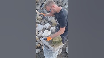 How to split stone with hand tools #stoneworking #construction #stonemason #stonecarving