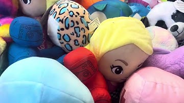 Bubble gum machine claw machine vending machine on the run episode 82