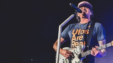 blink-182 - anthem part 3 - live @ citi field