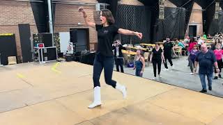 Stomping Ground Line Dance de Amund Storsveen (NOR) et Jo Thompson Szymanski (USA)