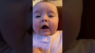 Cute Baby sneeze 🤧🤭🥰 #shorts #shortsfeed #baby #trending