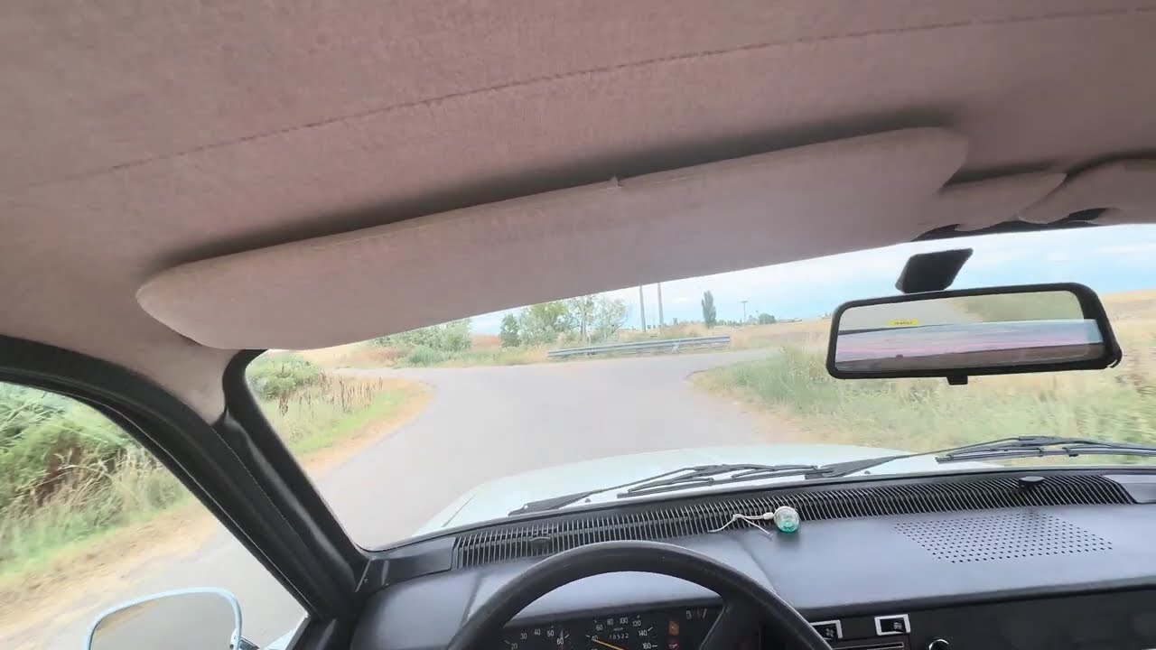 POV Driving Renault 12 TS of 1978