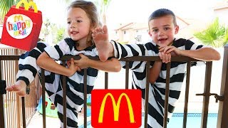 Sneaking McDonalds Food & Breaking Out of Jail Parody