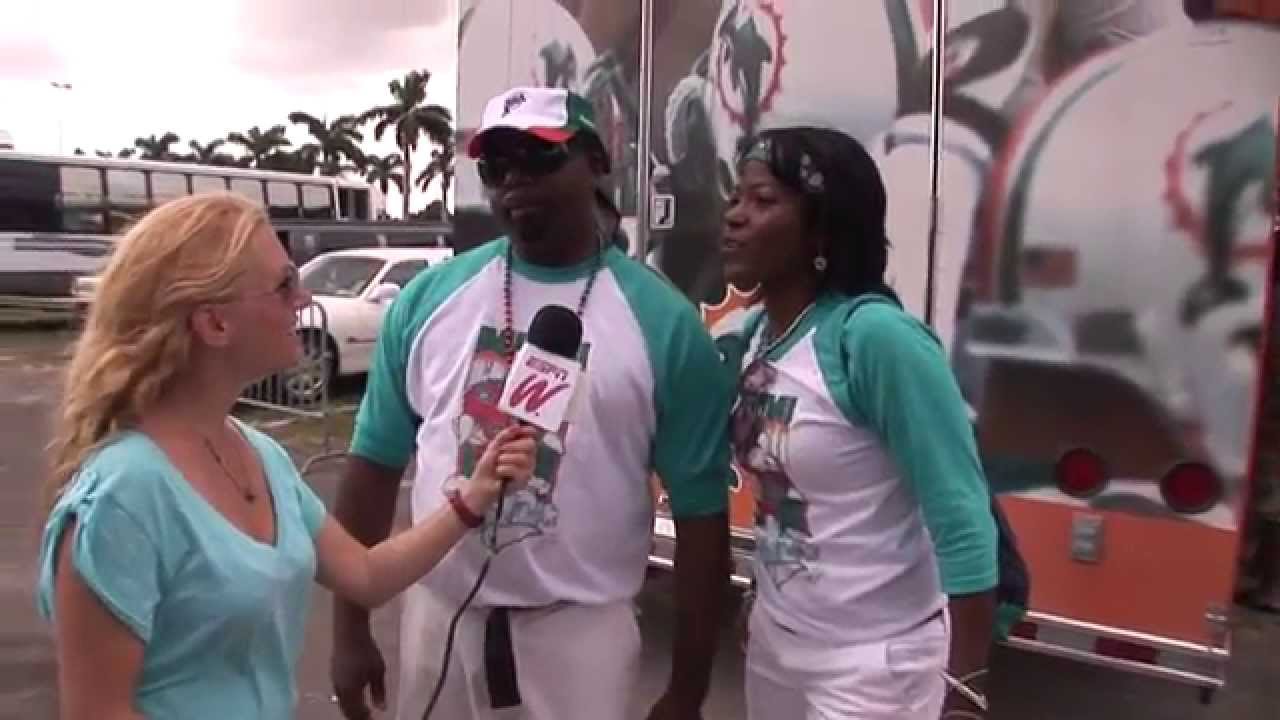 Miami Dolphins Suck For Luck - Jordan Zucker with Girls Guide to Sports for espnW 2011