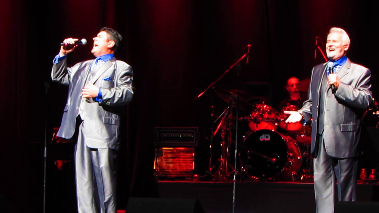 The Vogues Turn Around Look At Me YouTube the-vogues-turn-around-look-at-me-youtube