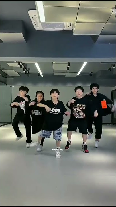 ||Love Scenario(iKon)|| five handsome kids dancing............ 🥰#handsomekids #lovescenario  #iKon