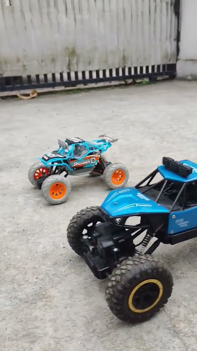 mainan mobil remot || siapa yg akan menang ? #mainan #shorts #el_mainan #trending #mainananak #mobil