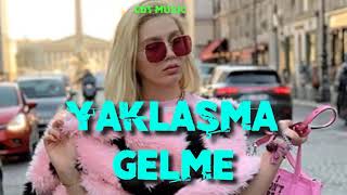 Aleyna Tilki - Yalan (Şarkı Sözleri)