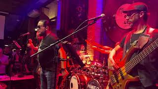 Banda Hemisfério - Café Piu Piu - 21 - Medley Metallica - Novembro 2023