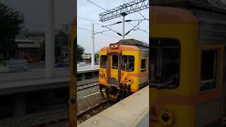 2020/12/19 303次通過枋寮站(DR3000型柴聯自強號)