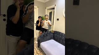 Acayip Bir Aile 대표 영상 썸네일