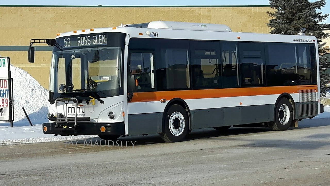 Medicine Hat Transit 747 (2019 Grande West Vicinity) YouTube