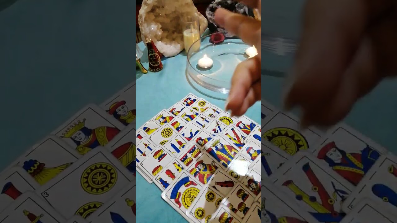 عرافة مغربية فال القادم لك في الفترة المقبلة بالنسبة للبنت الحنطية. 00212770411580